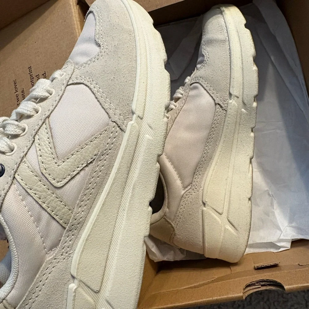 KEEN Women’s KM2 Jogger in Birch/Safari
